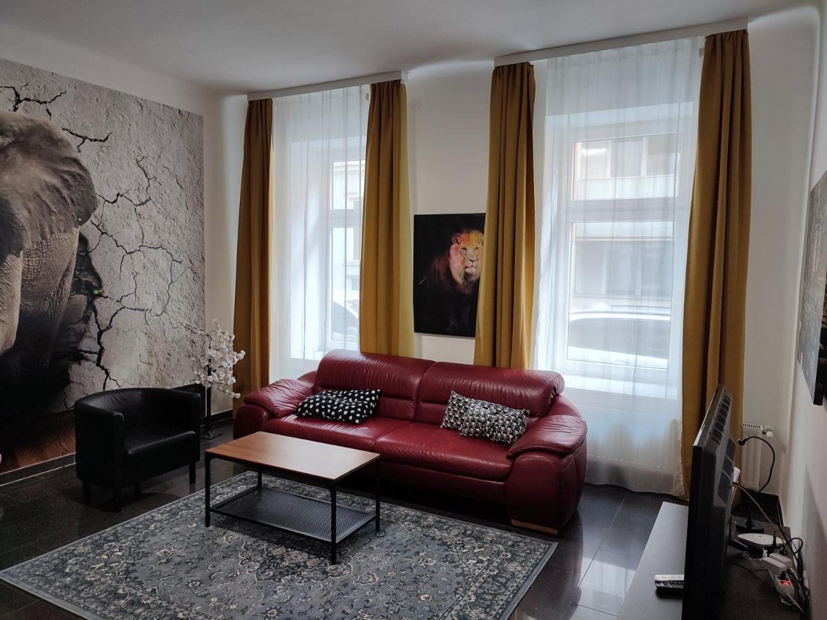 Apartments Near Schoenbrunn Palace Vienne Extérieur photo